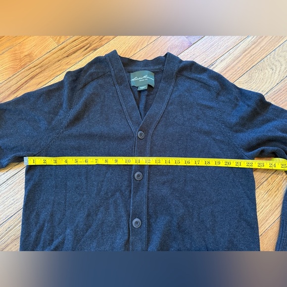 VTG Eddie Bauer Mens Size L Cotton Cashmere Cardigan Gray V Neck Button Grandpa - Picture 16 of 16